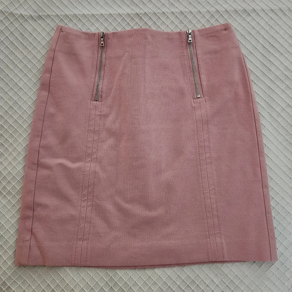 LOFT Petite Pink Mini Skirt - Picture 5 of 12